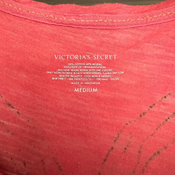 Victoria's Secret Wing Back Tee - Picture 3 of 5